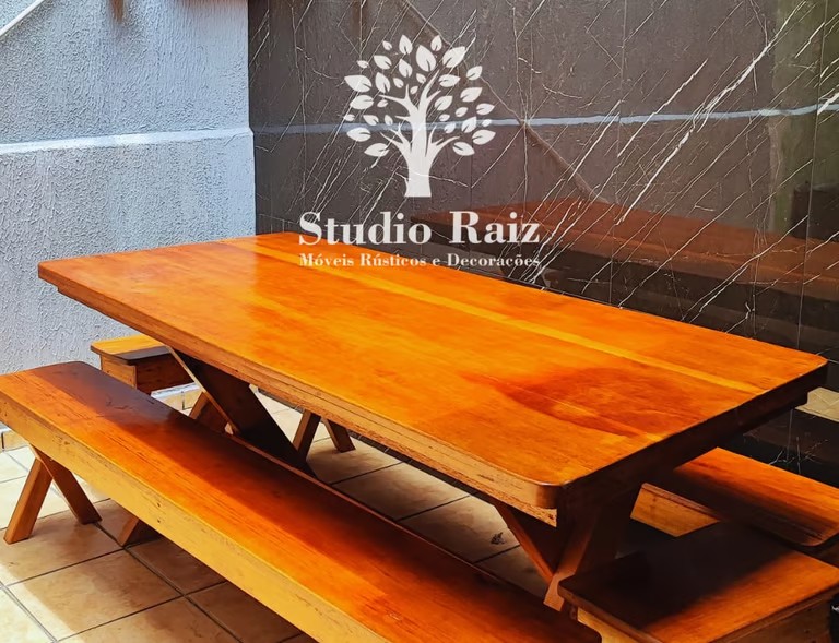 Madeira Studio Raiz